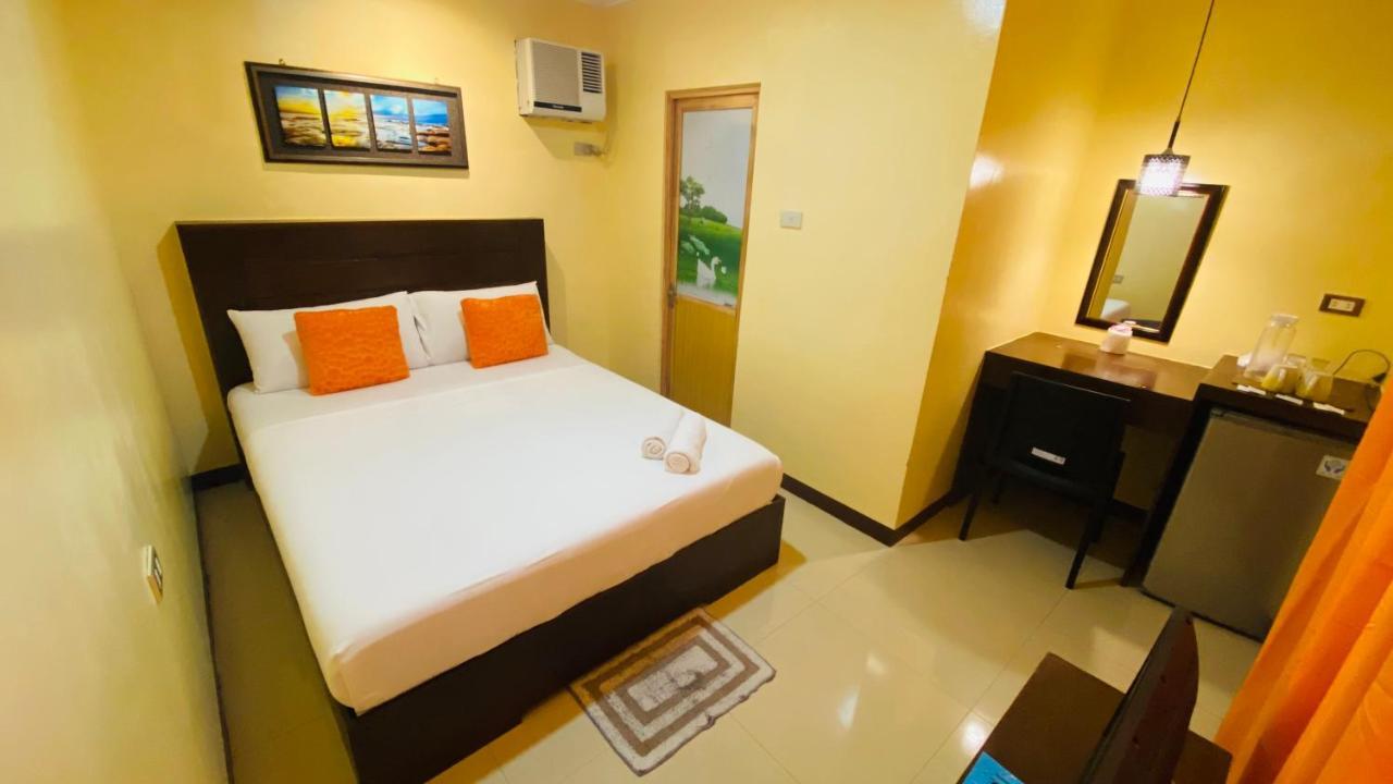 Vicente Aguirre Rooms Boracay Island Luaran gambar